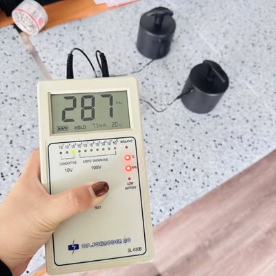 ESDビニール床 静的分散型床タイル ESDと抗静的溶液